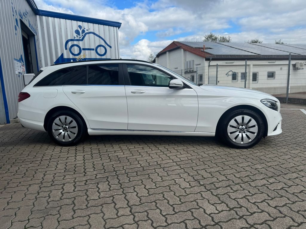 Mercedes-Benz C 180 2021