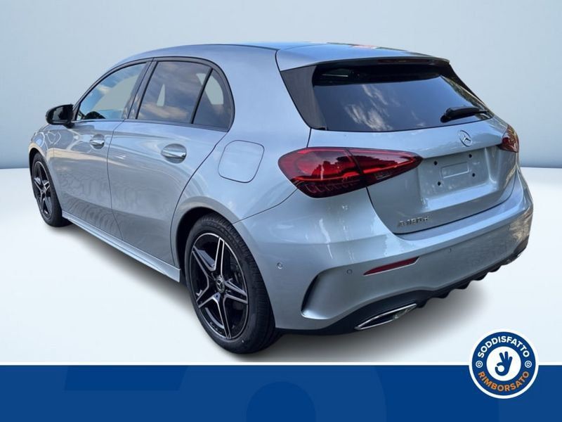 Mercedes-Benz A 180 2025