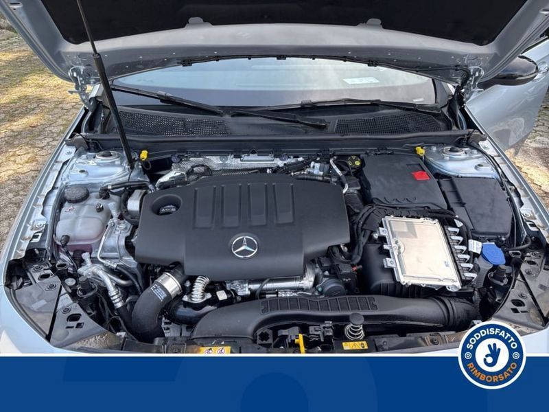 Mercedes-Benz A 180 2025