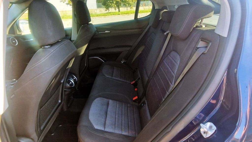 Alfa Romeo Stelvio 2019