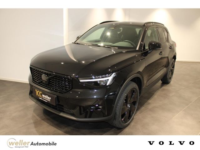 Volvo XC40 2025