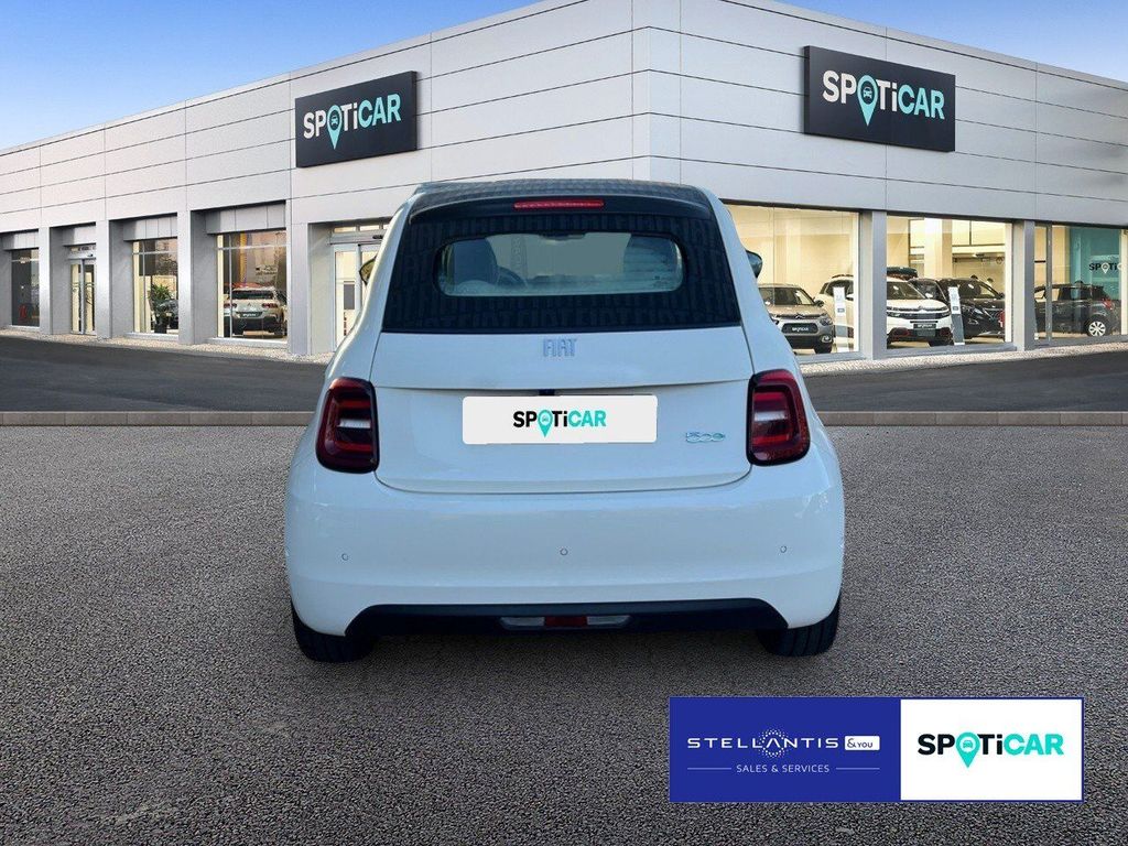 Fiat 500 2023