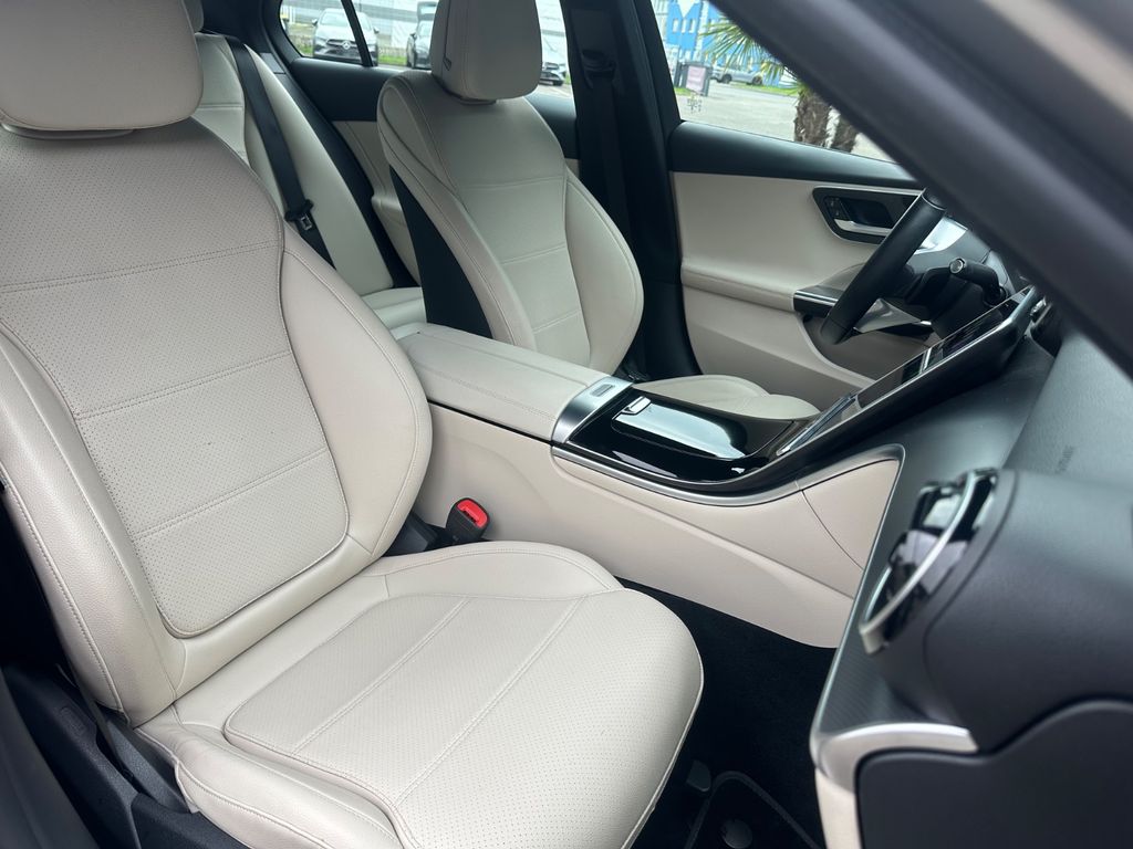 Mercedes-Benz C 200 2023