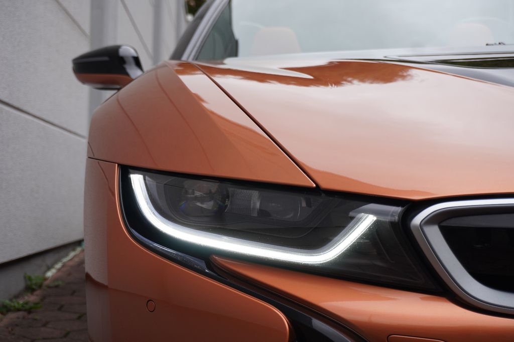 BMW i8 2020