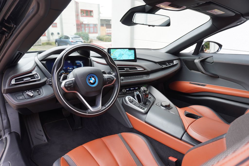 BMW i8 2020