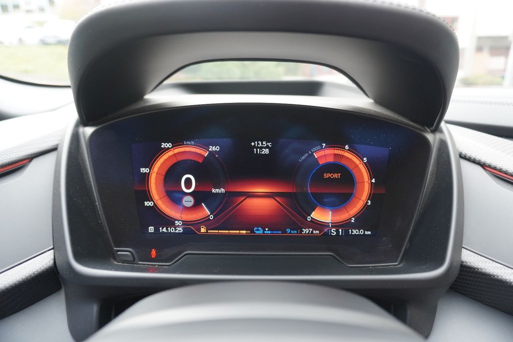BMW i8 2020