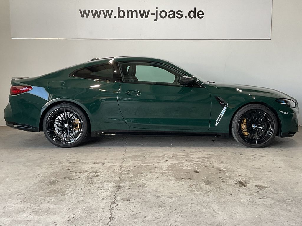 BMW M4 2025
