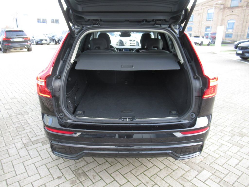 Volvo XC60 2025