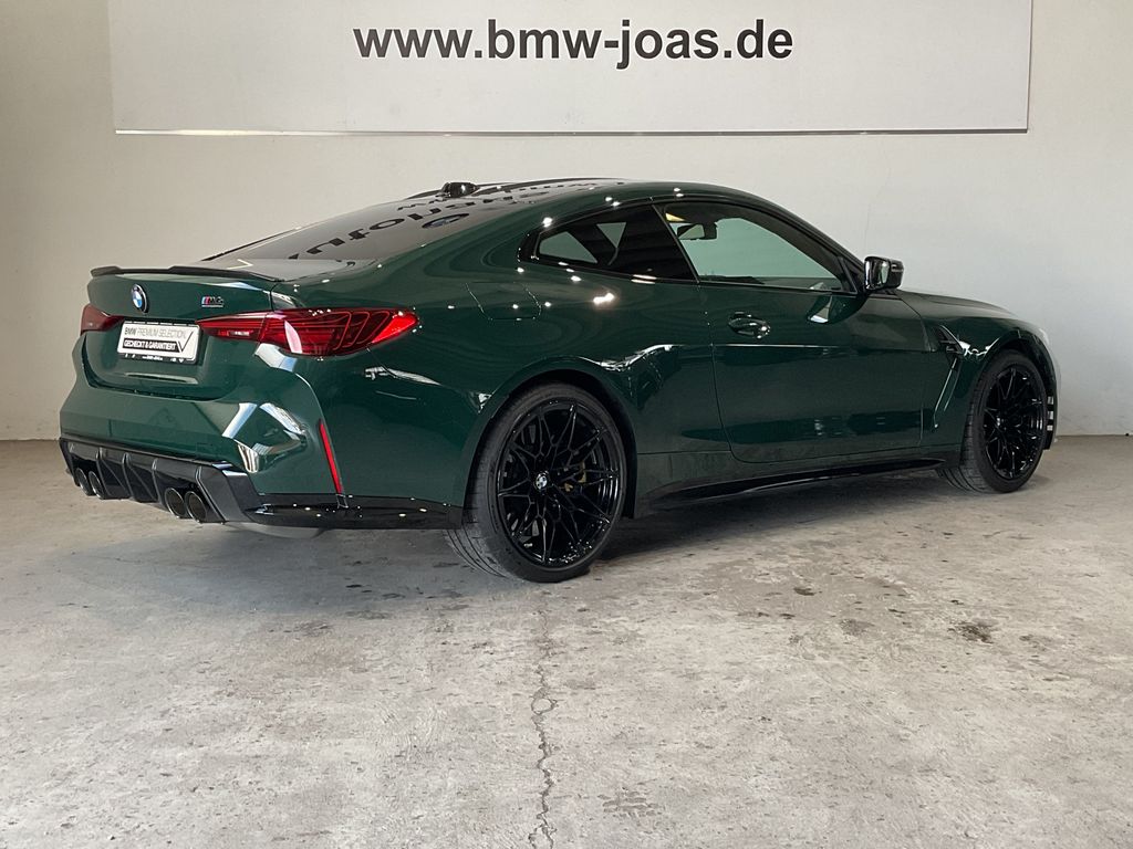 BMW M4 2025