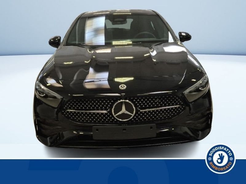 Mercedes-Benz A 180 2025