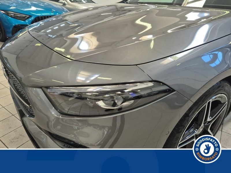 Mercedes-Benz A 180 2025