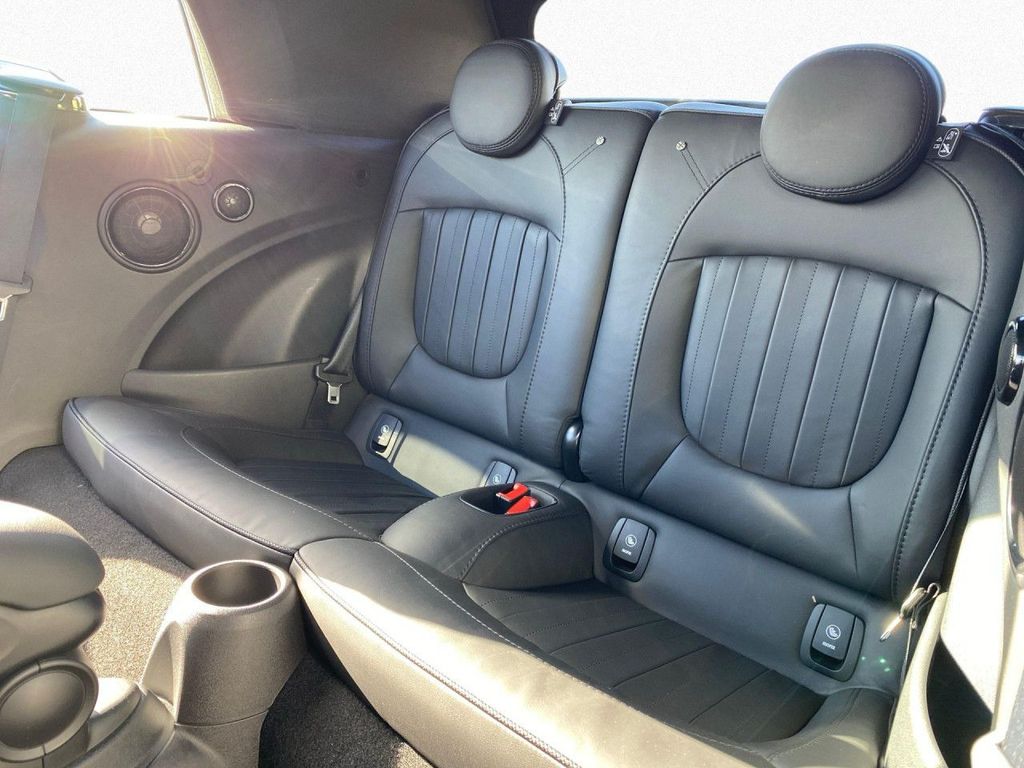 MINI John Cooper Works Cabrio 2021