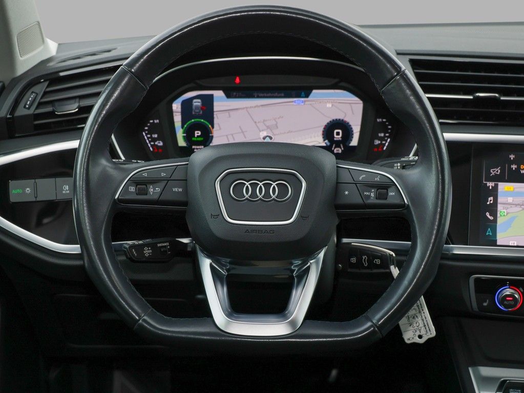Audi Q3 2021