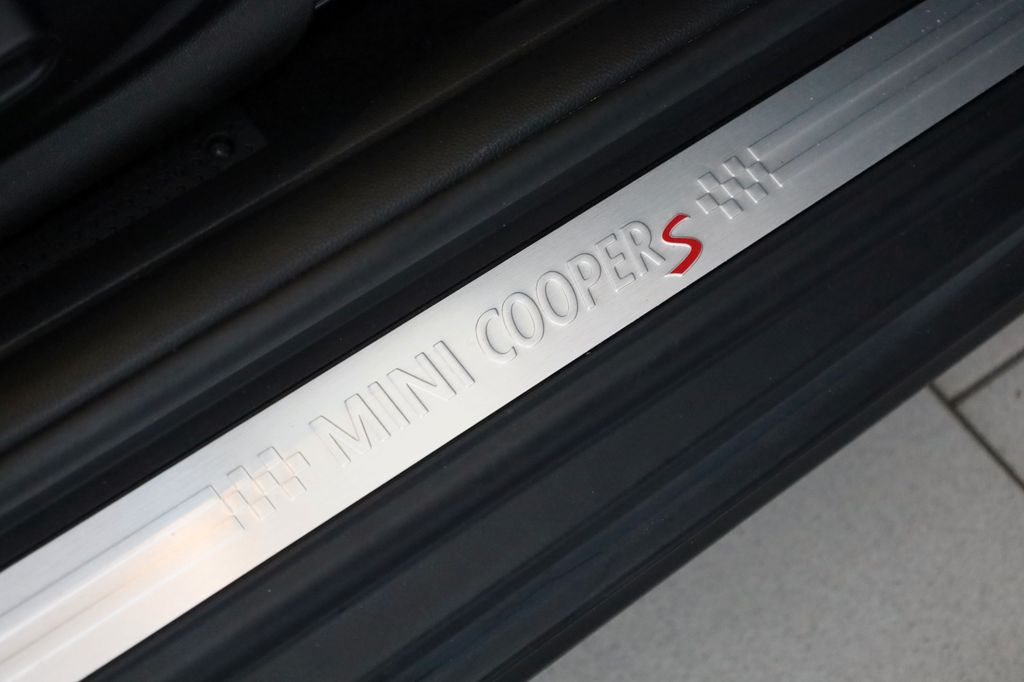 MINI Cooper S Cabrio 2020