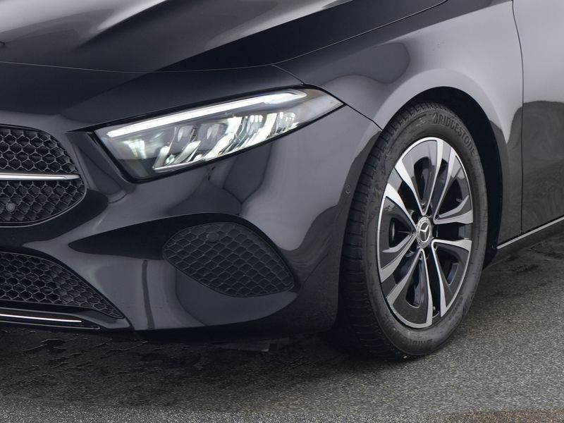 Mercedes-Benz A 200 2024