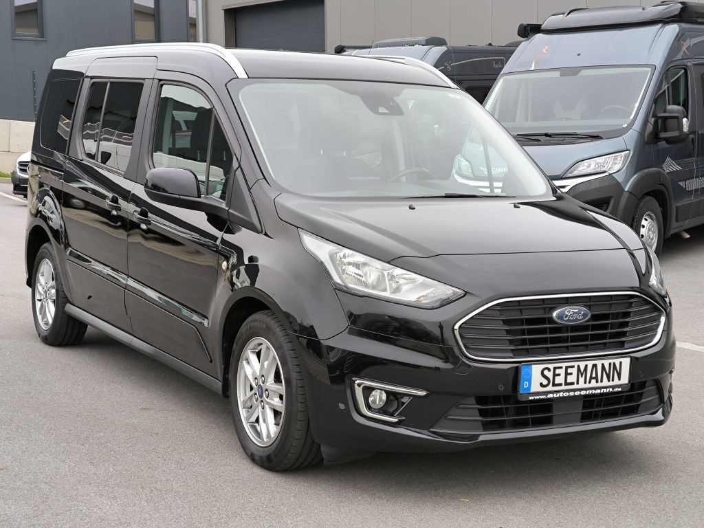 Ford Grand Tourneo 2021