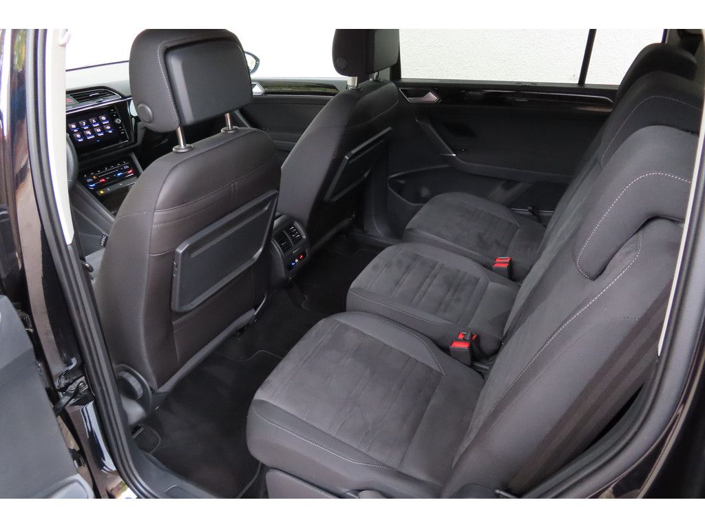 Volkswagen Touran 2023