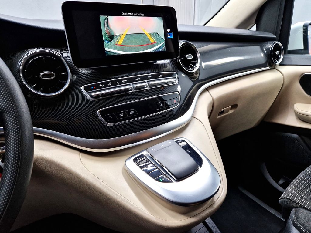 Mercedes-Benz Other 2022