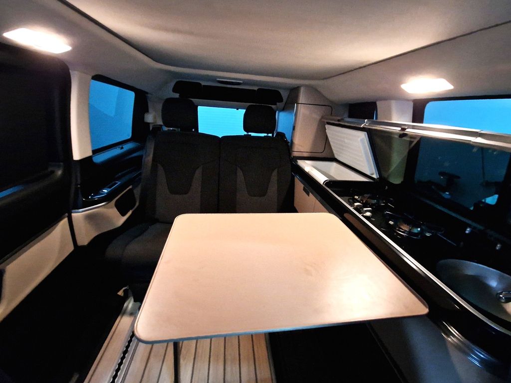 Mercedes-Benz Other 2022
