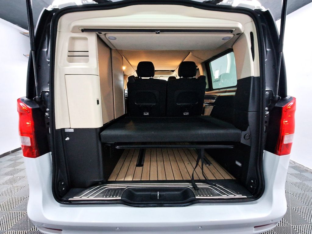 Mercedes-Benz Other 2022