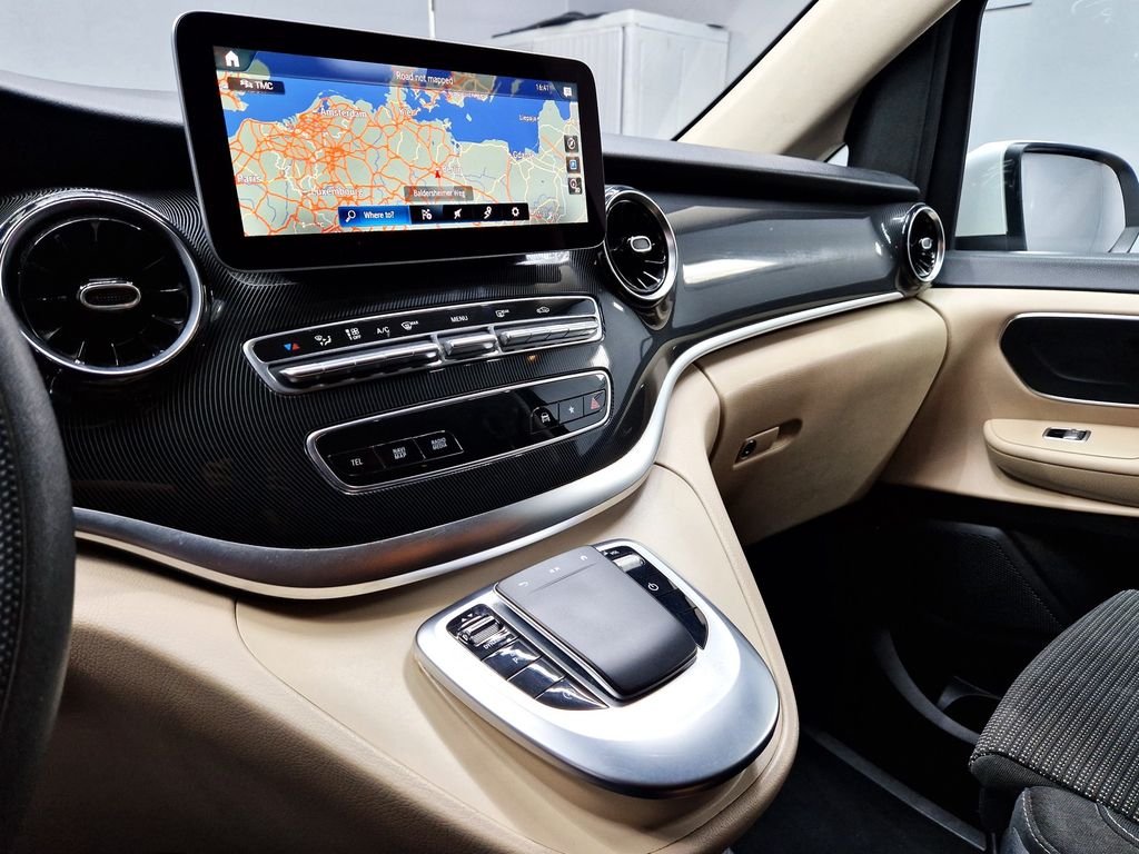 Mercedes-Benz Other 2022