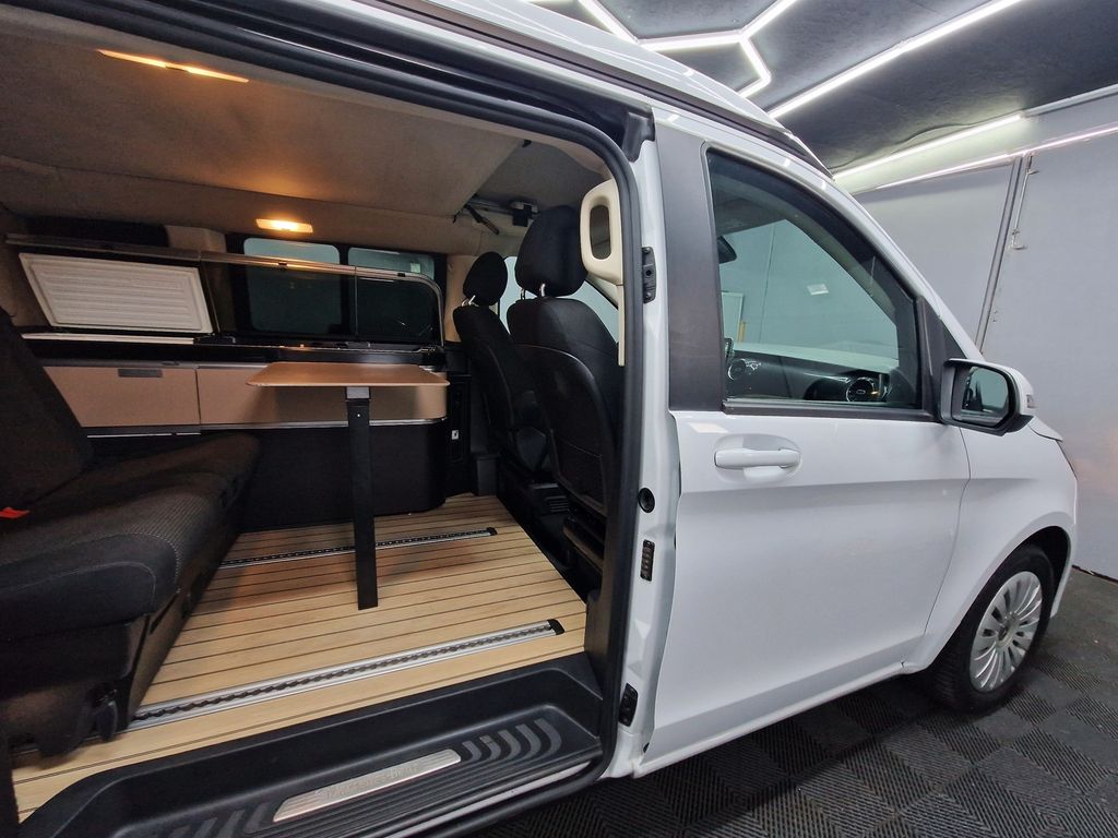 Mercedes-Benz Other 2022