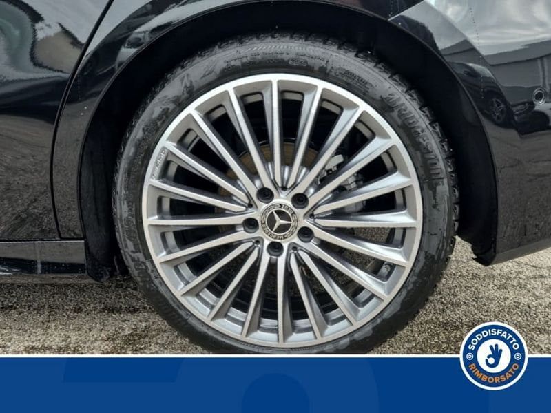 Mercedes-Benz A 180 2025