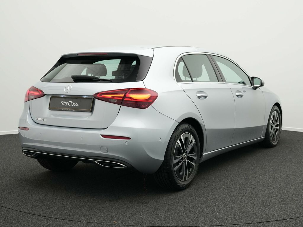 Mercedes-Benz A 180 2024