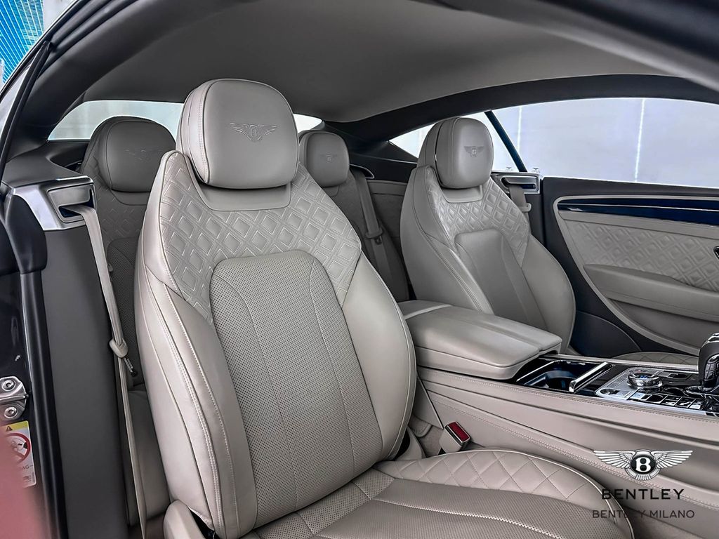 Bentley Continental GT 2019