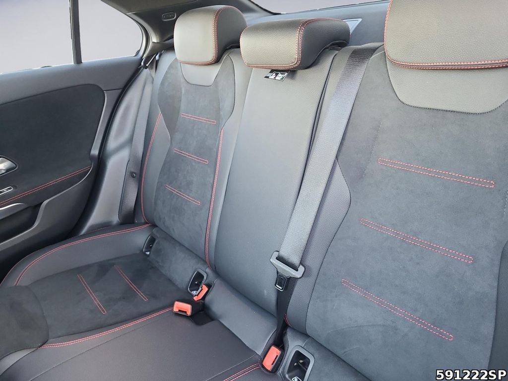 Mercedes-Benz A 220 2022