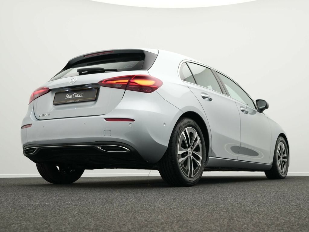 Mercedes-Benz A 180 2024