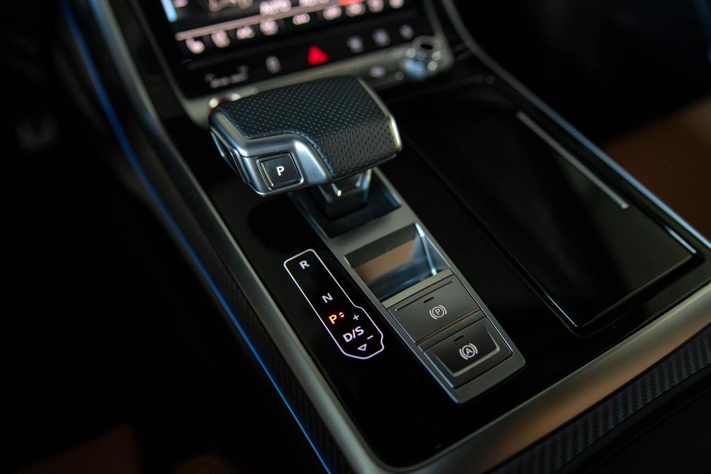 Audi RSQ8 2025