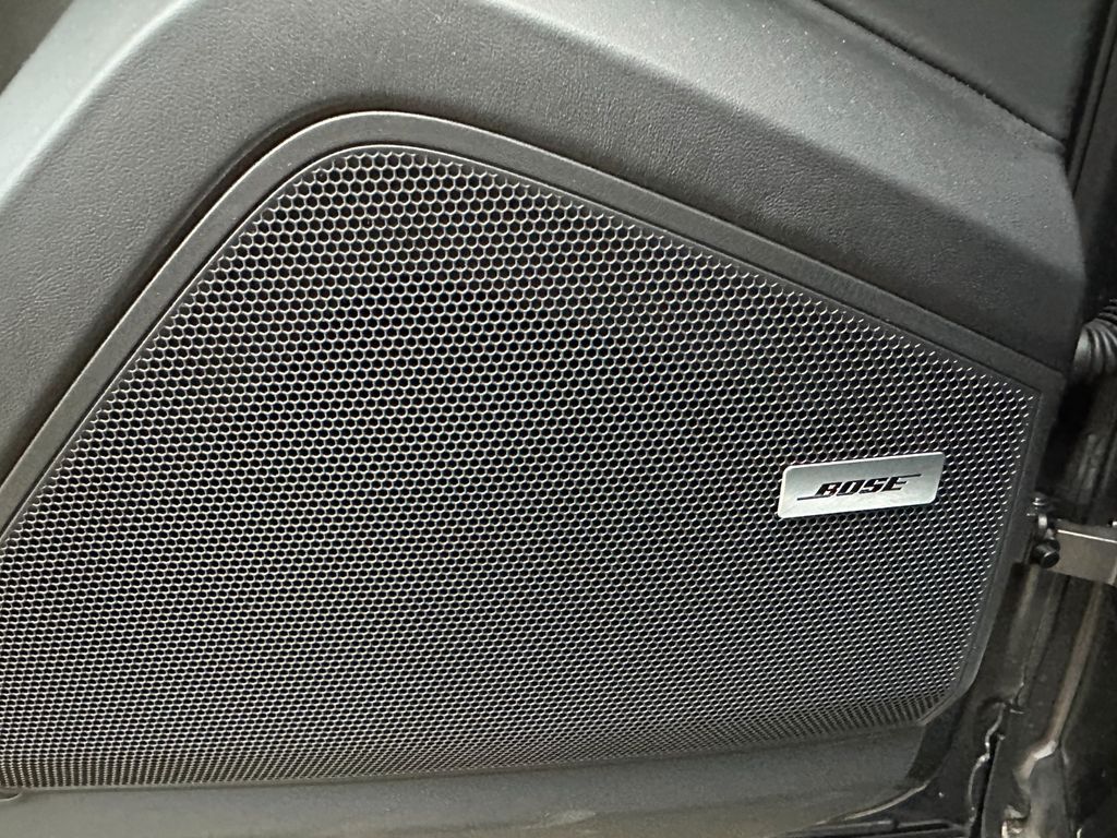 Porsche Cayenne 2025