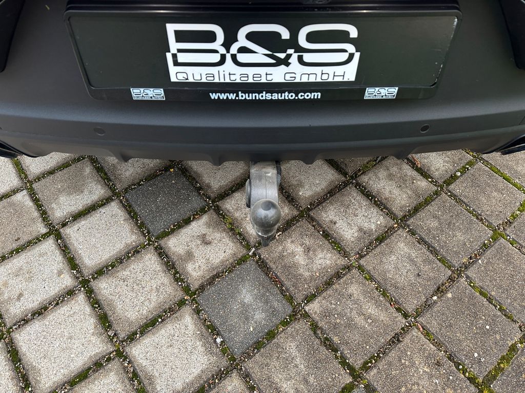 Porsche Cayenne 2025