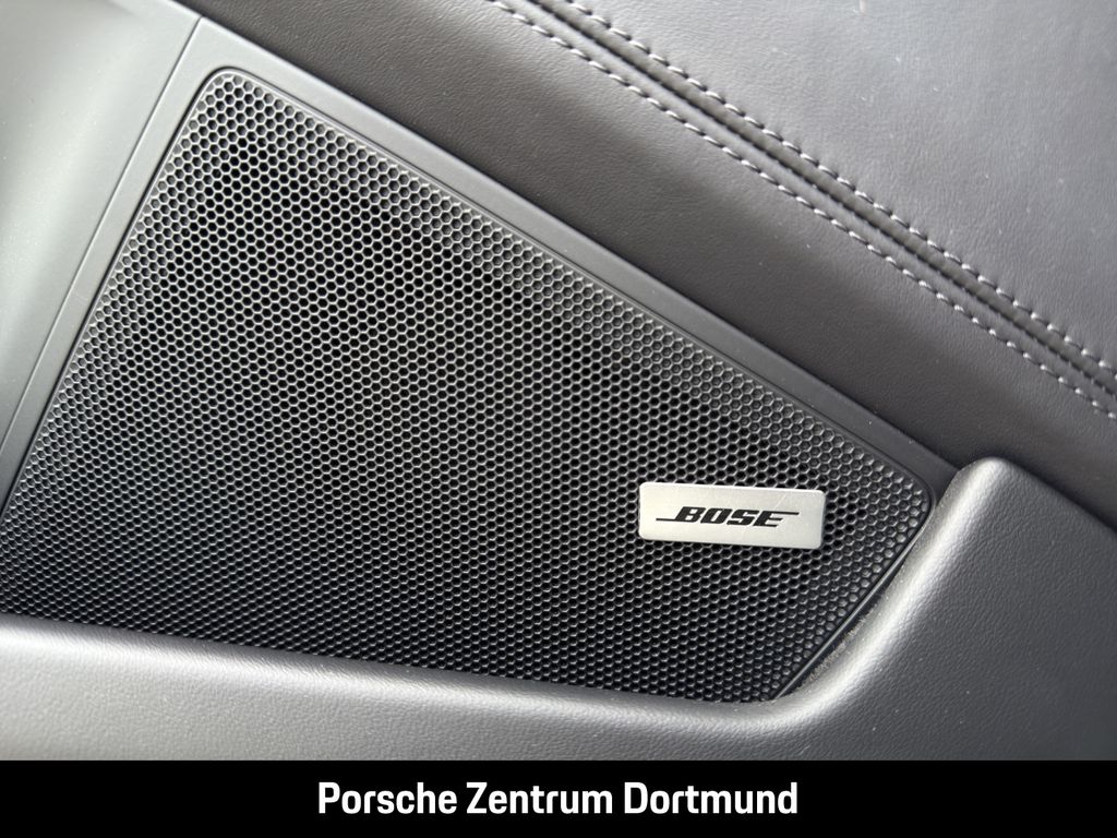 Porsche 992 2024