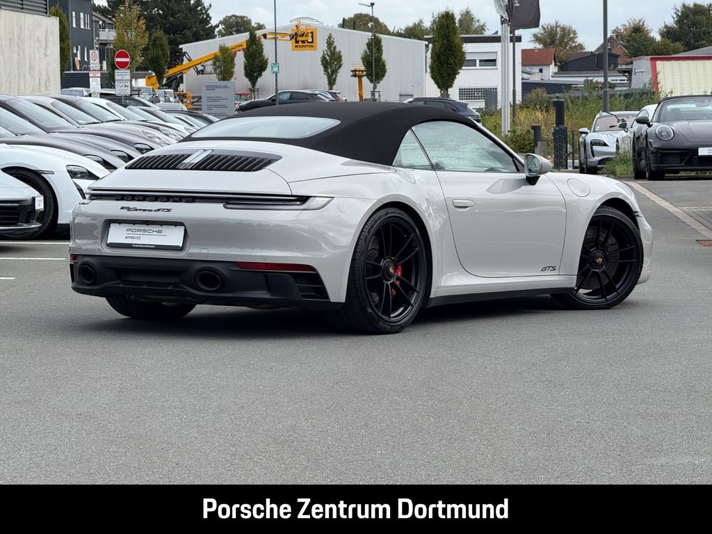 Porsche 992 2024