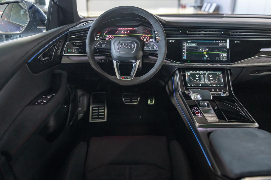 Audi RSQ8 2025