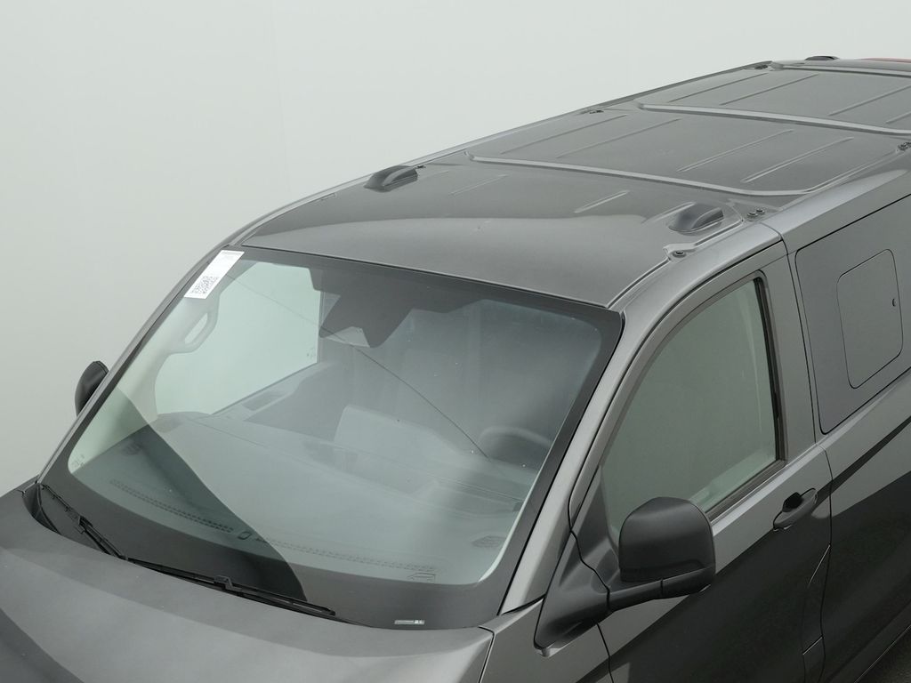 Volkswagen T7 Caravelle 2025