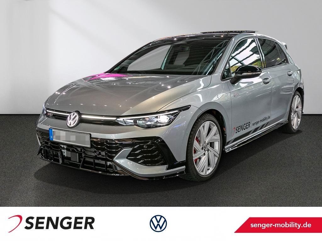 Volkswagen Golf 2025