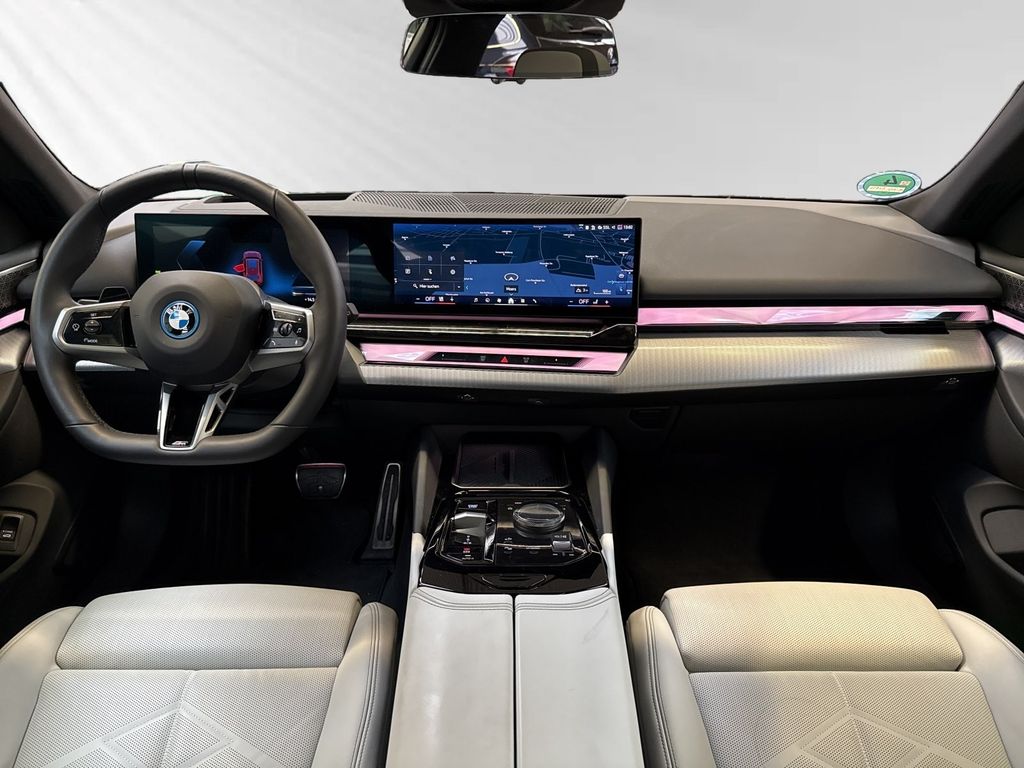 BMW i5 2025