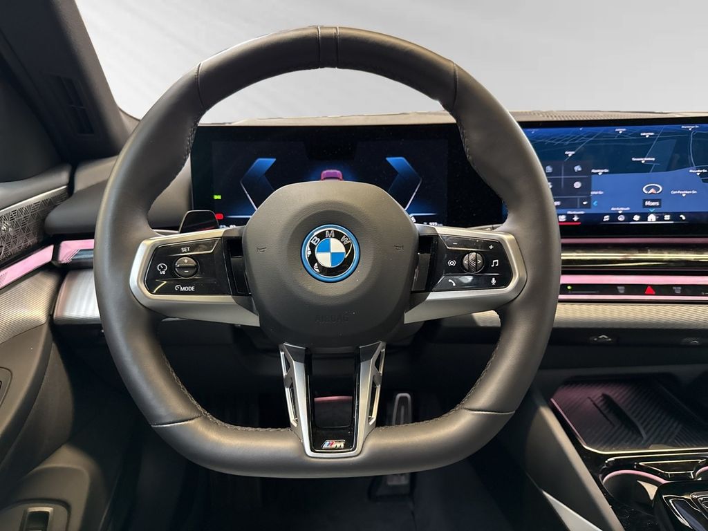 BMW i5 2025