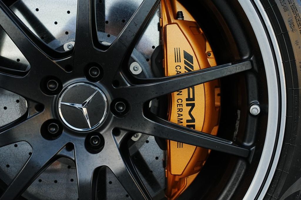 Mercedes-Benz AMG GT 2023