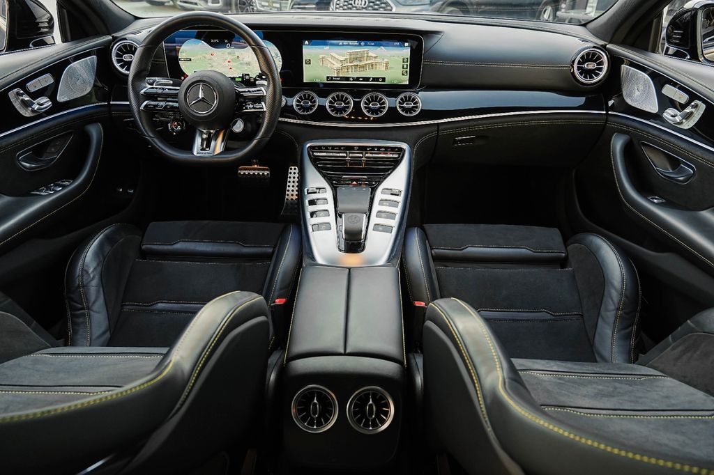 Mercedes-Benz AMG GT 2023