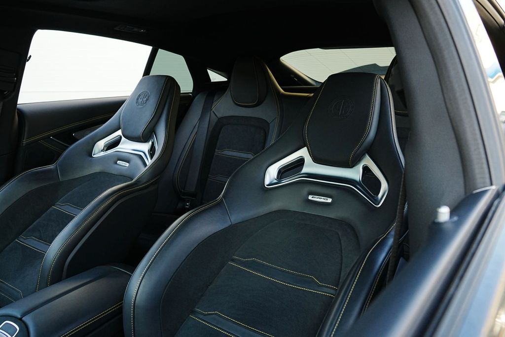 Mercedes-Benz AMG GT 2023