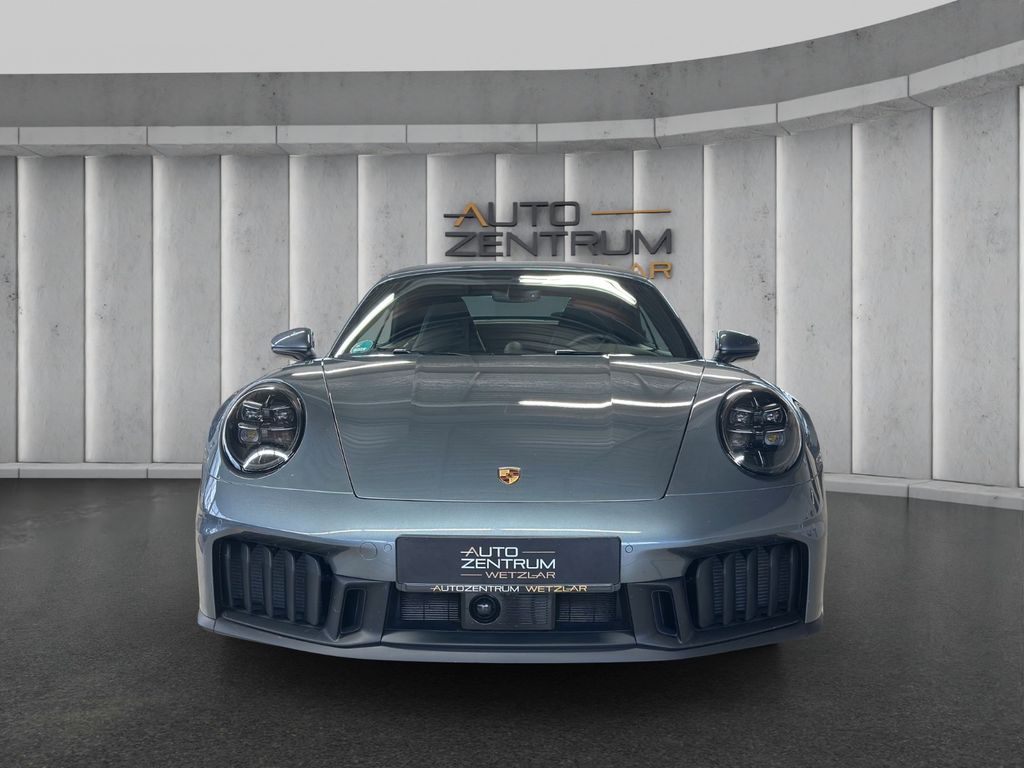 Porsche 992 2025