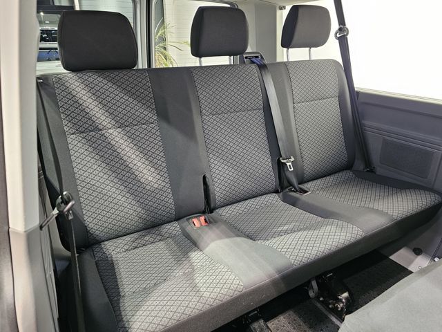 Volkswagen T6 Caravelle 2023