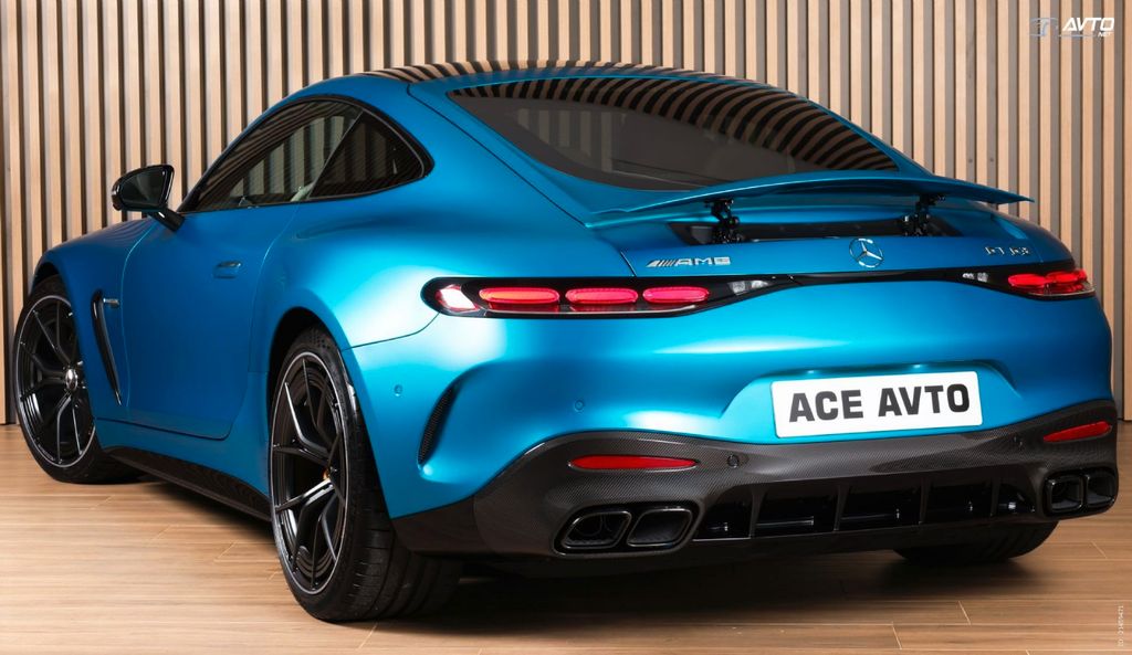 Mercedes-Benz AMG GT 2025