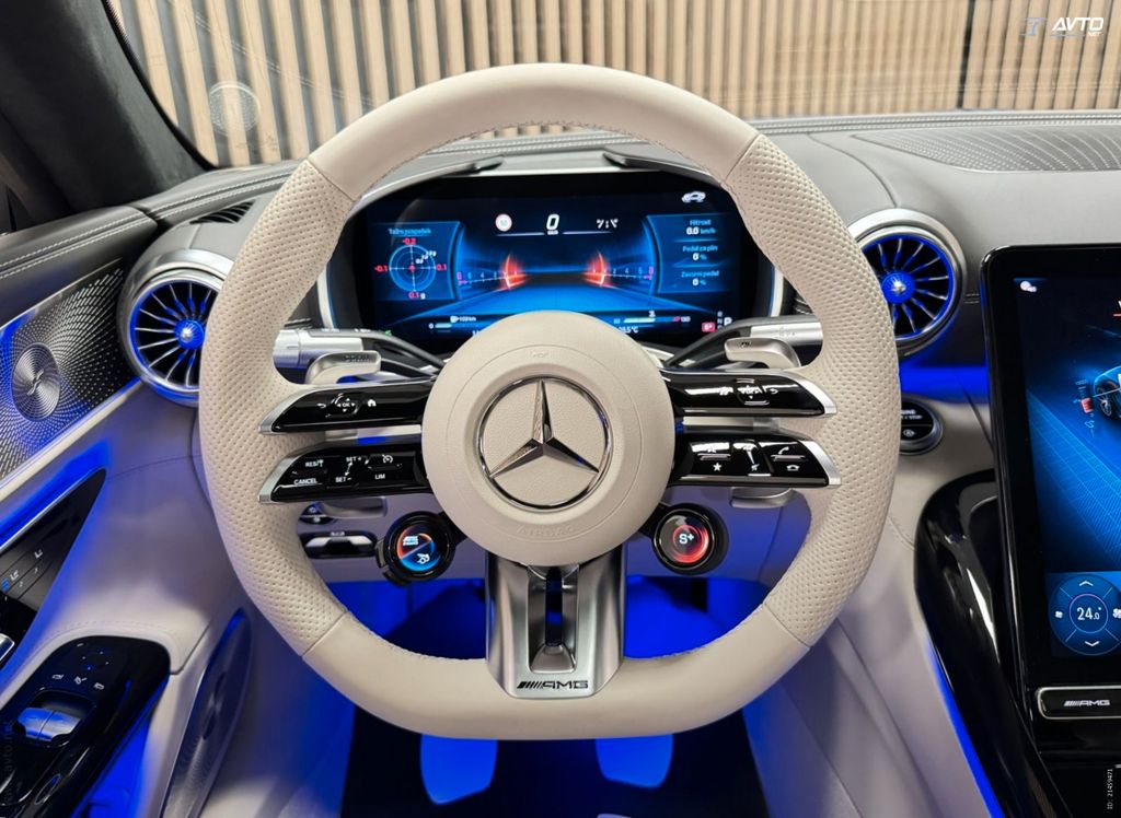 Mercedes-Benz AMG GT 2025
