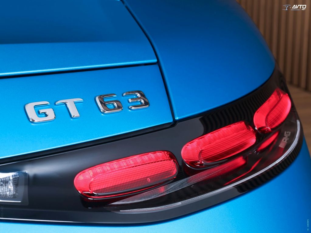 Mercedes-Benz AMG GT 2025