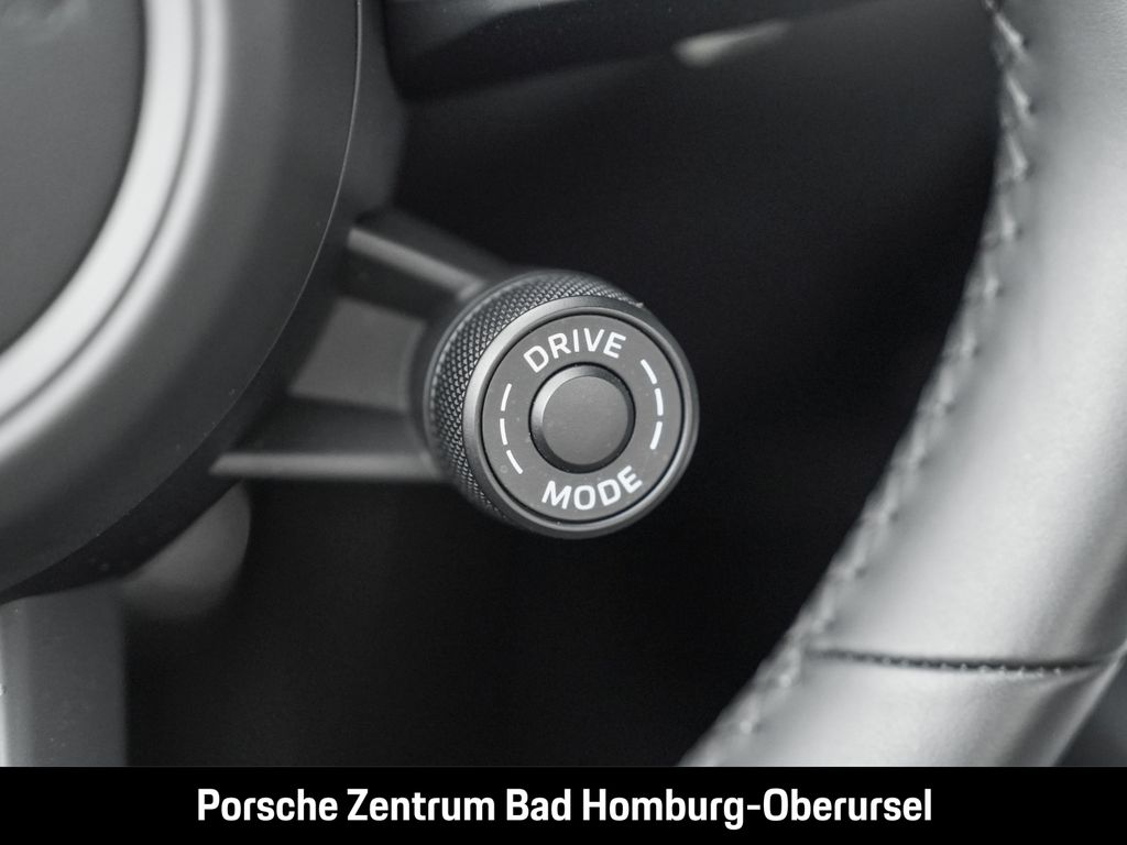 Porsche 992 2021